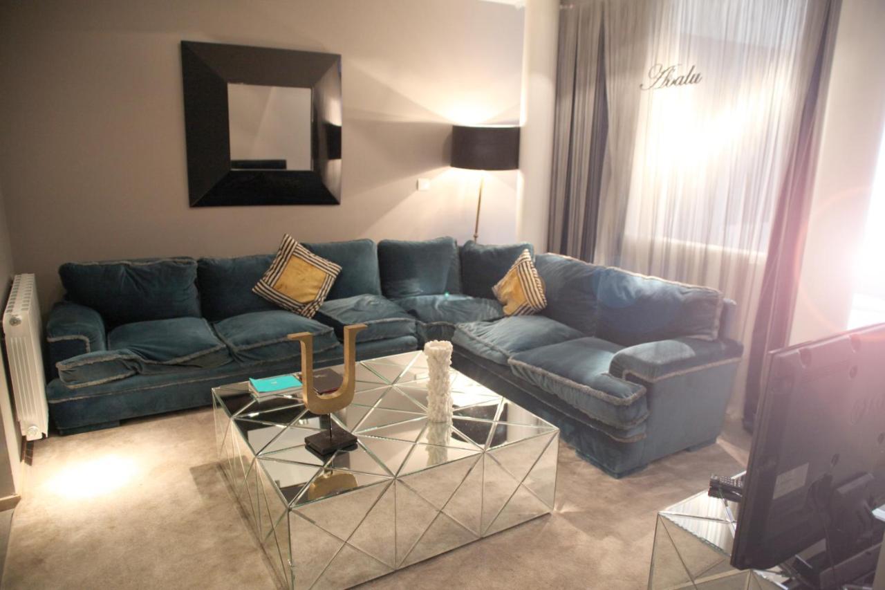 Madrid Central Gran Via Suites Kamer foto