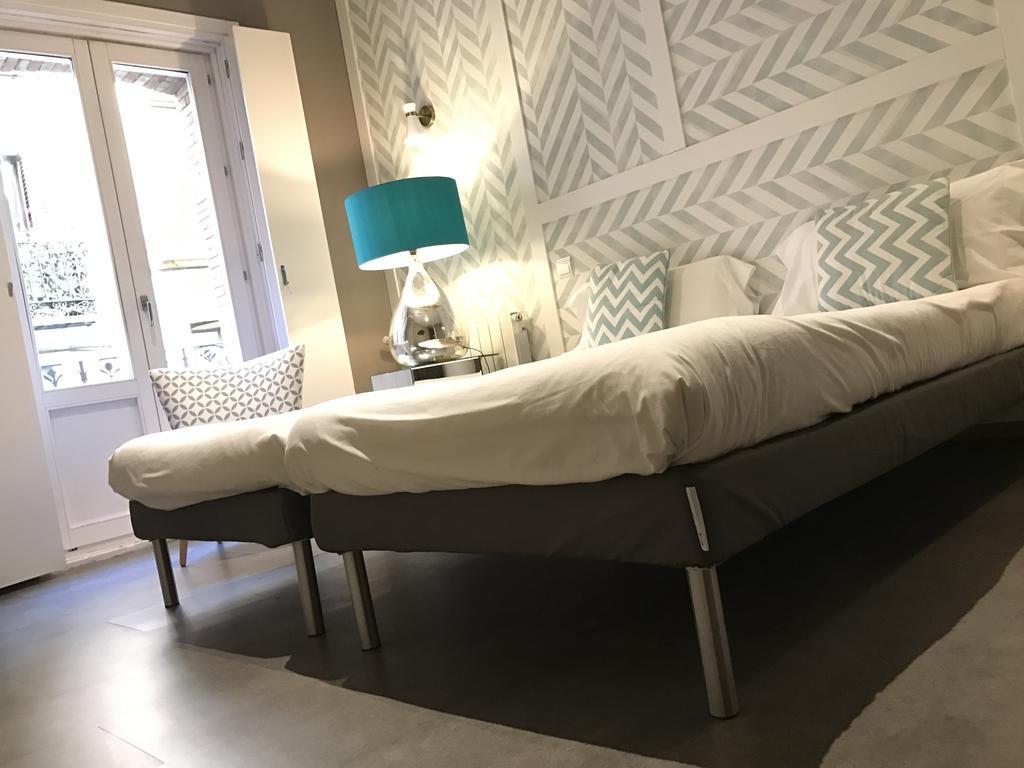 Madrid Central Gran Via Suites Buitenkant foto