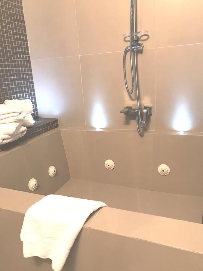 Madrid Central Gran Via Suites Buitenkant foto